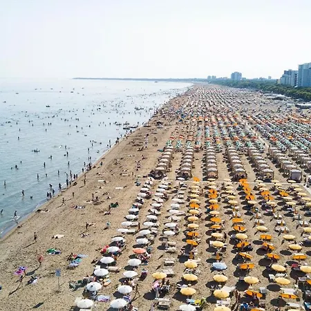 Dal Moro * Lignano Sabbiadoro